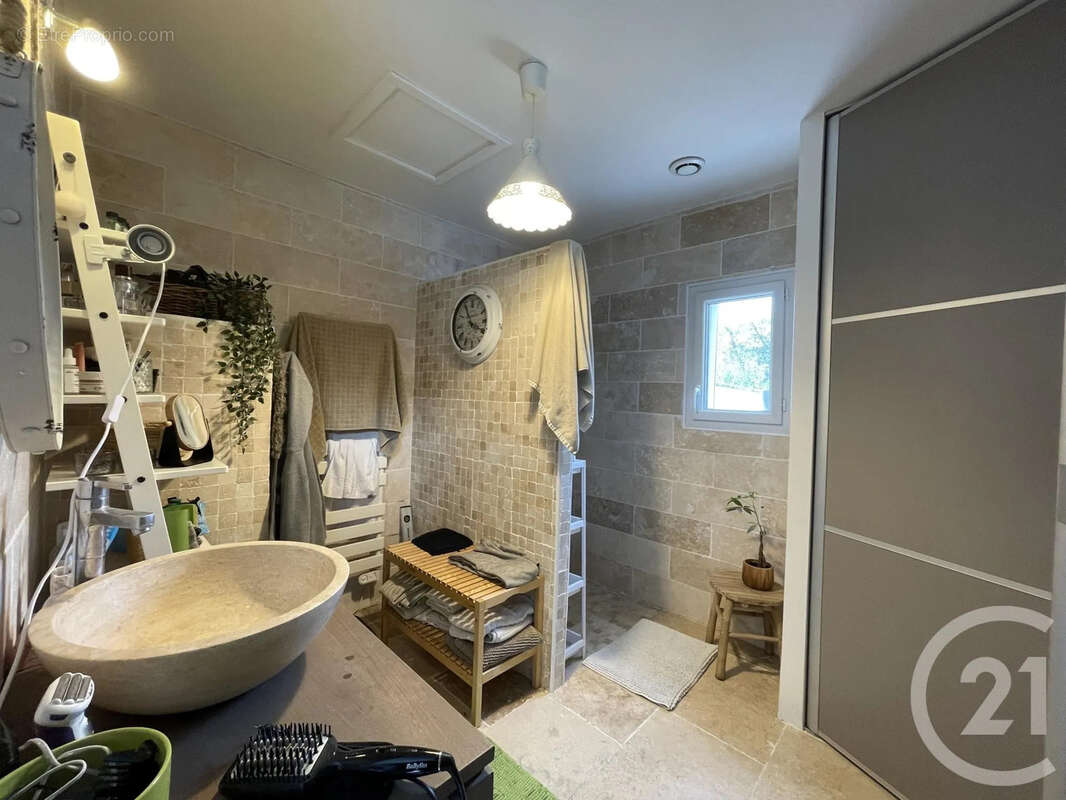 Maison 255 m² à Gaillon  - photo 7
