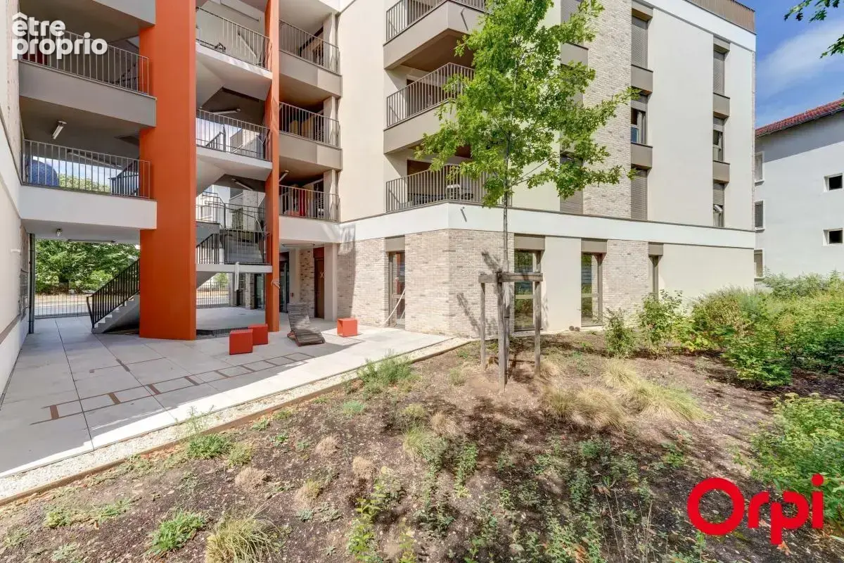 Appartement T2 de 40 m2 avec balcon et garage  À Vendre - photo 20