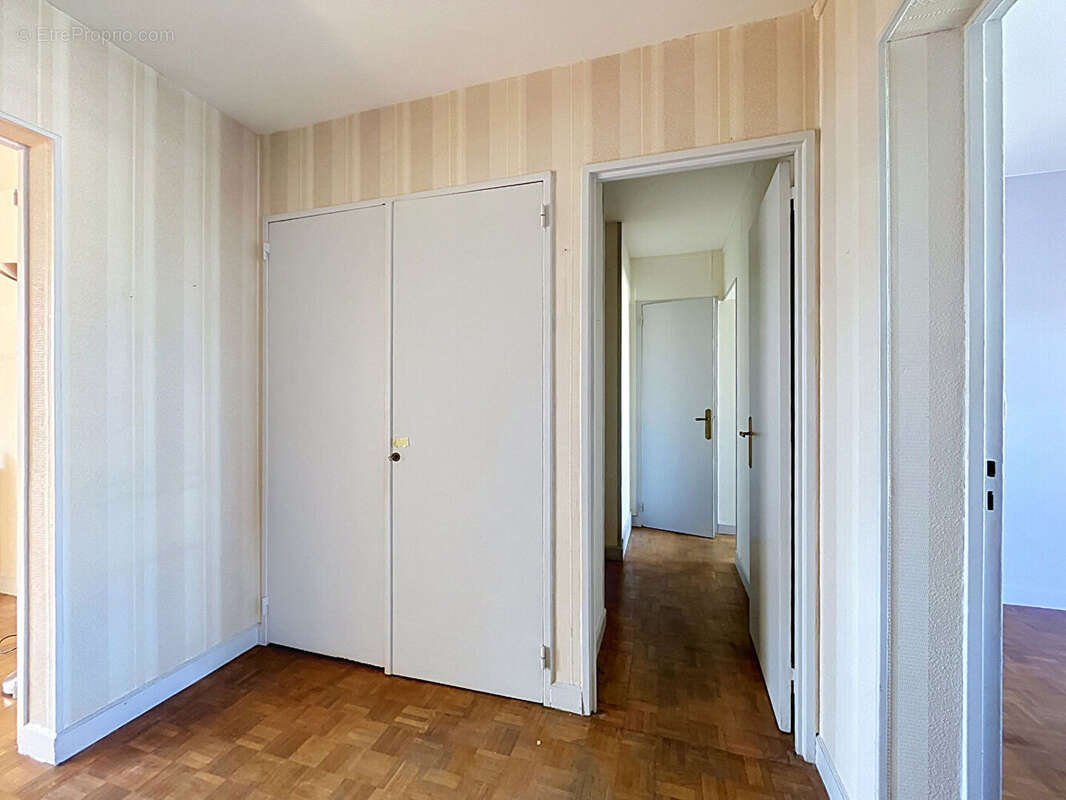 Appartement à CHATILLON