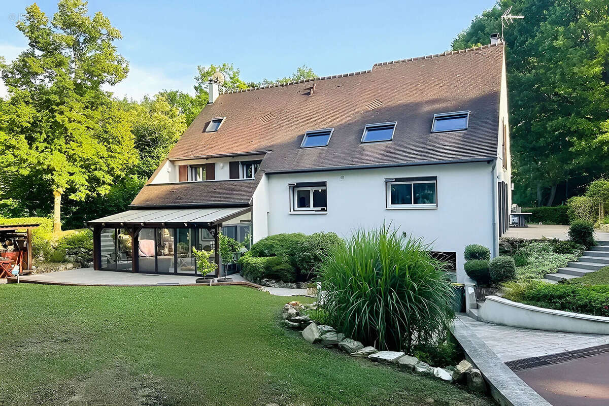 Maison à LAGNY-SUR-MARNE