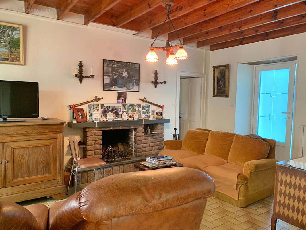 Maison à RAUVILLE-LA-PLACE