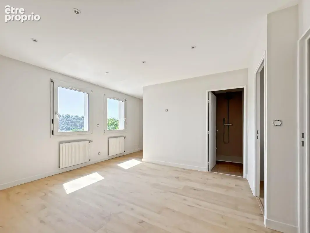 VALENCE – Appartement d’exception de 152 m² avec vue panoramique et belles prestations - photo 12