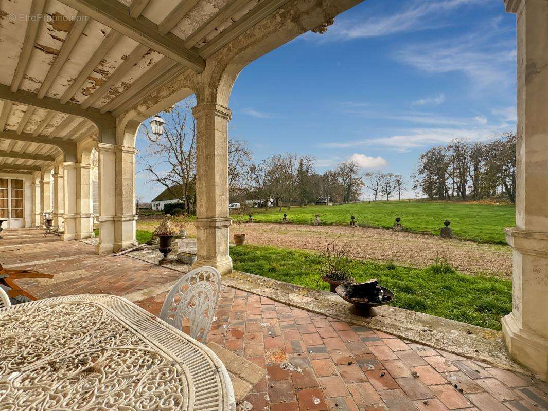 Maison à SAINT-JEAN-FROIDMENTEL