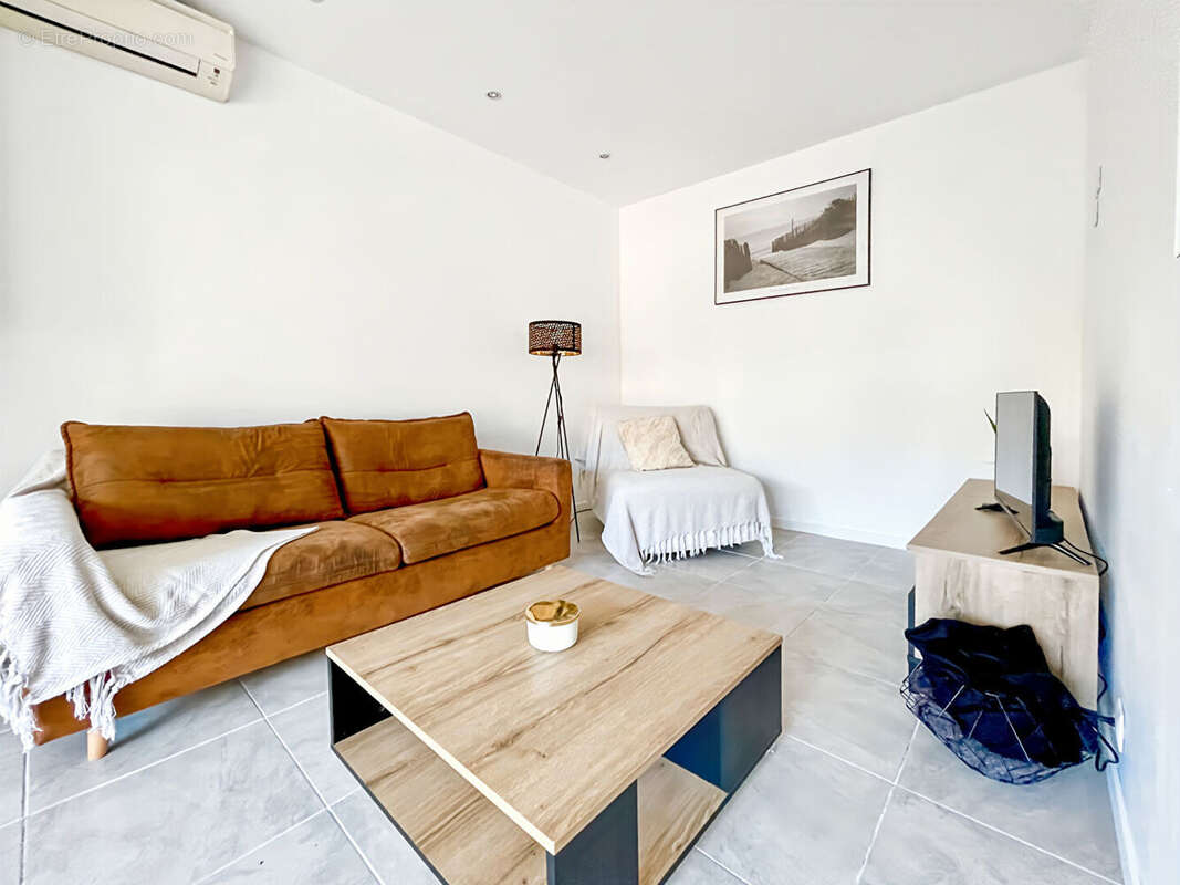 Appartement à SAUSSET-LES-PINS