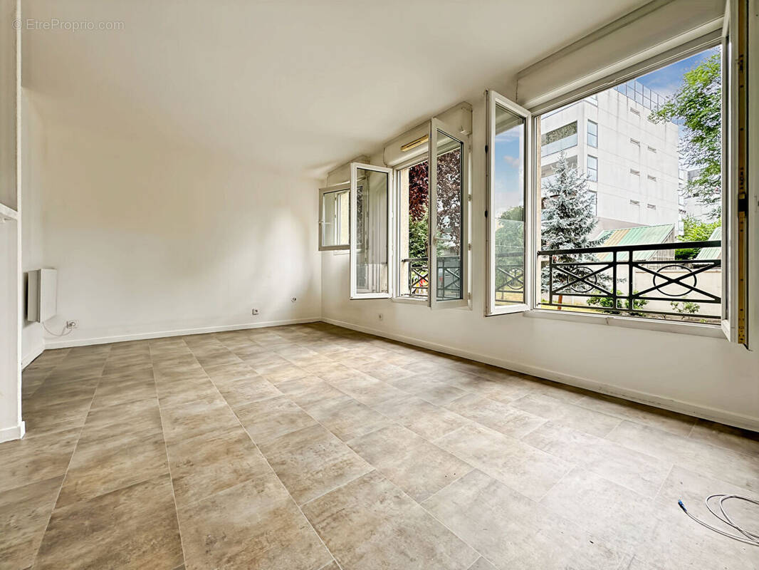 Appartement à ROSNY-SOUS-BOIS