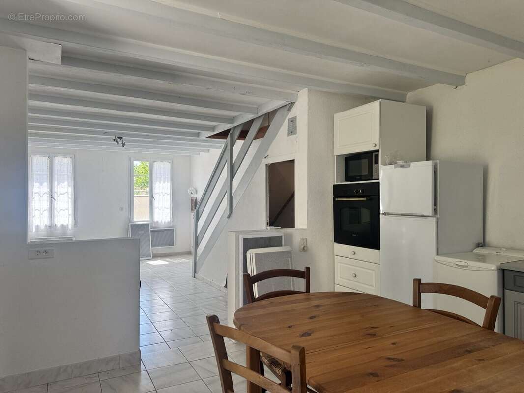 Maison à SEMUSSAC