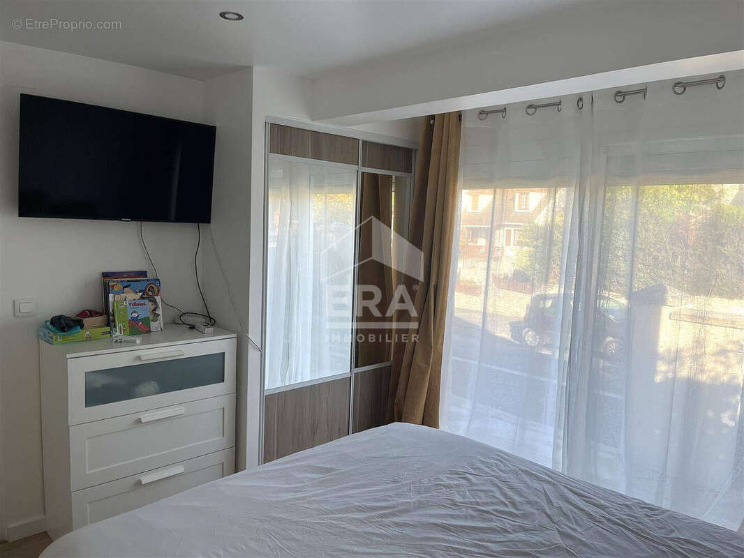 Maison à PONTAULT-COMBAULT