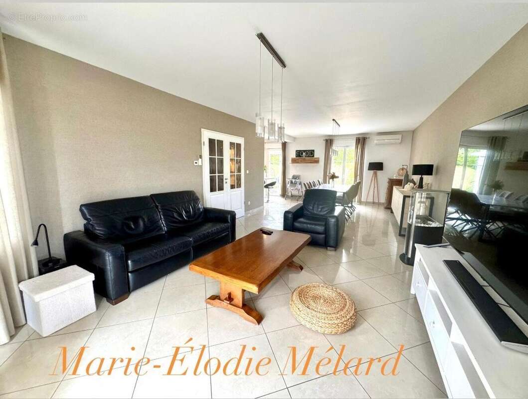 Photo 8 - Maison à COSNES-ET-ROMAIN