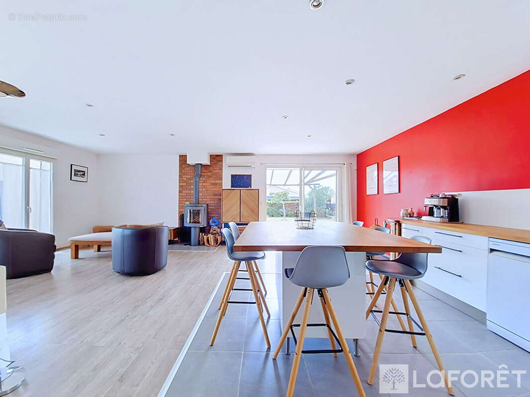 Maison 3 chambres + piscine et garage - photo 2
