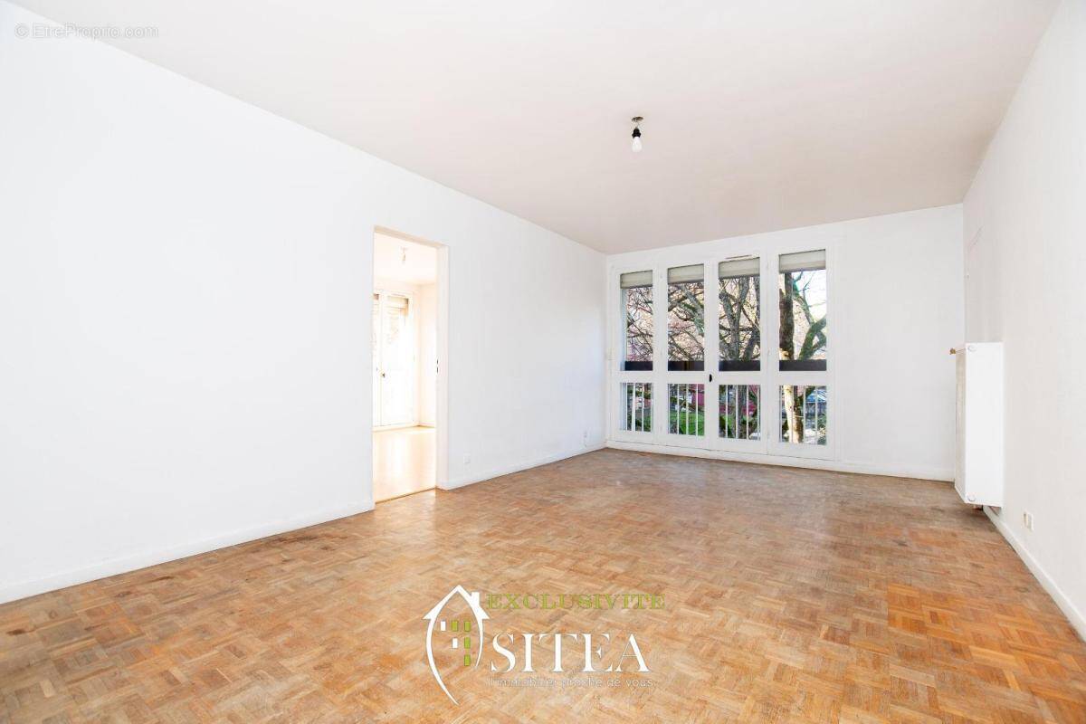 Appartement à COLOMIERS