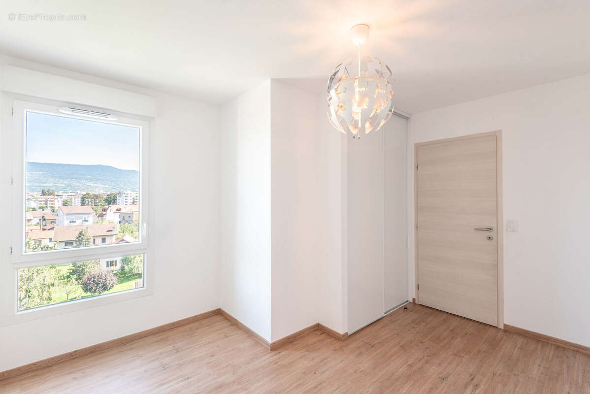 Appartement à AMBILLY