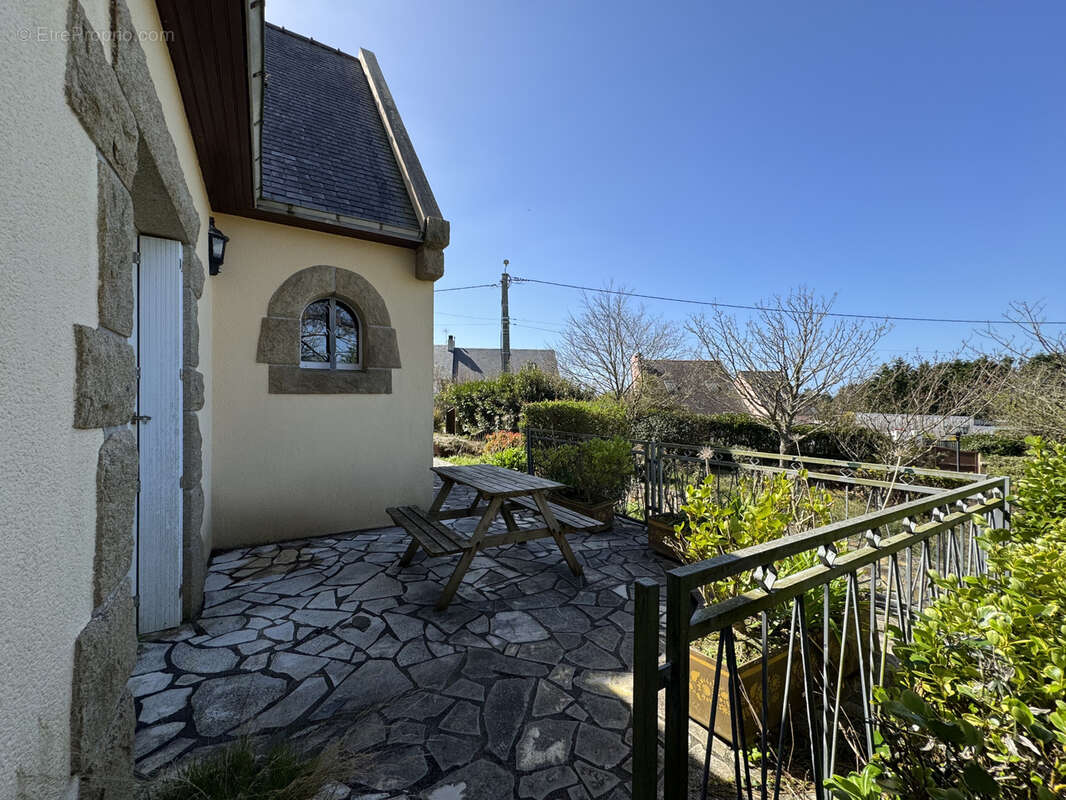 Maison à CAMARET-SUR-MER
