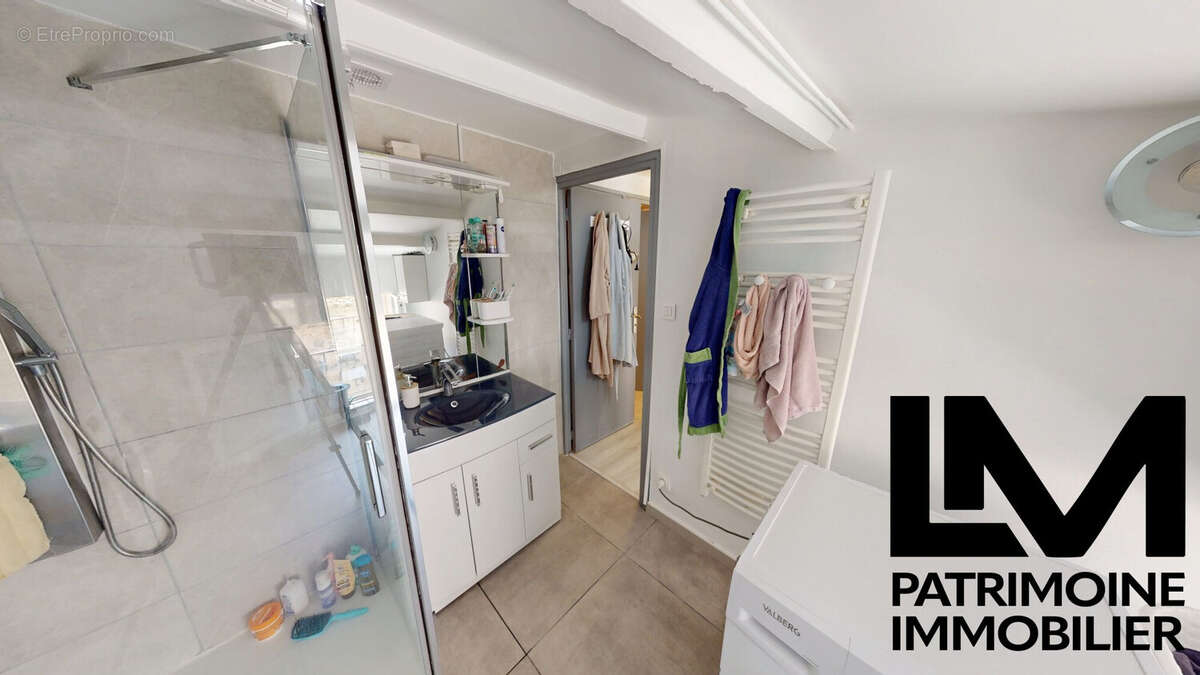 Maison 96 m² à Nizas  - photo 9