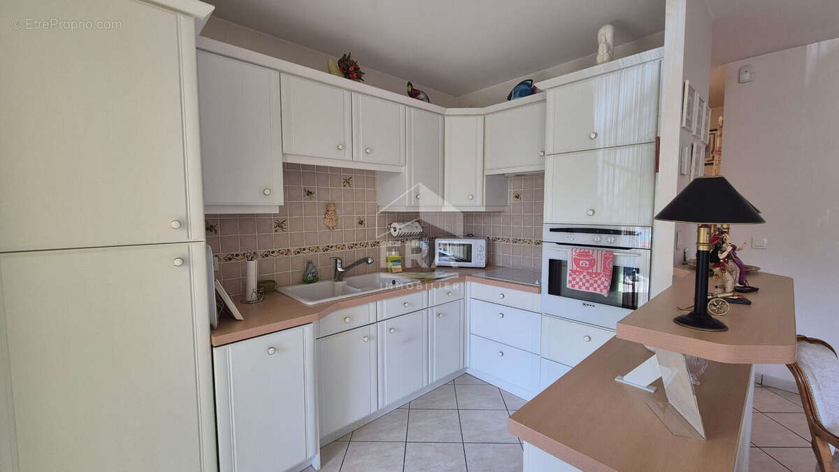 Appartement à BRIE-COMTE-ROBERT