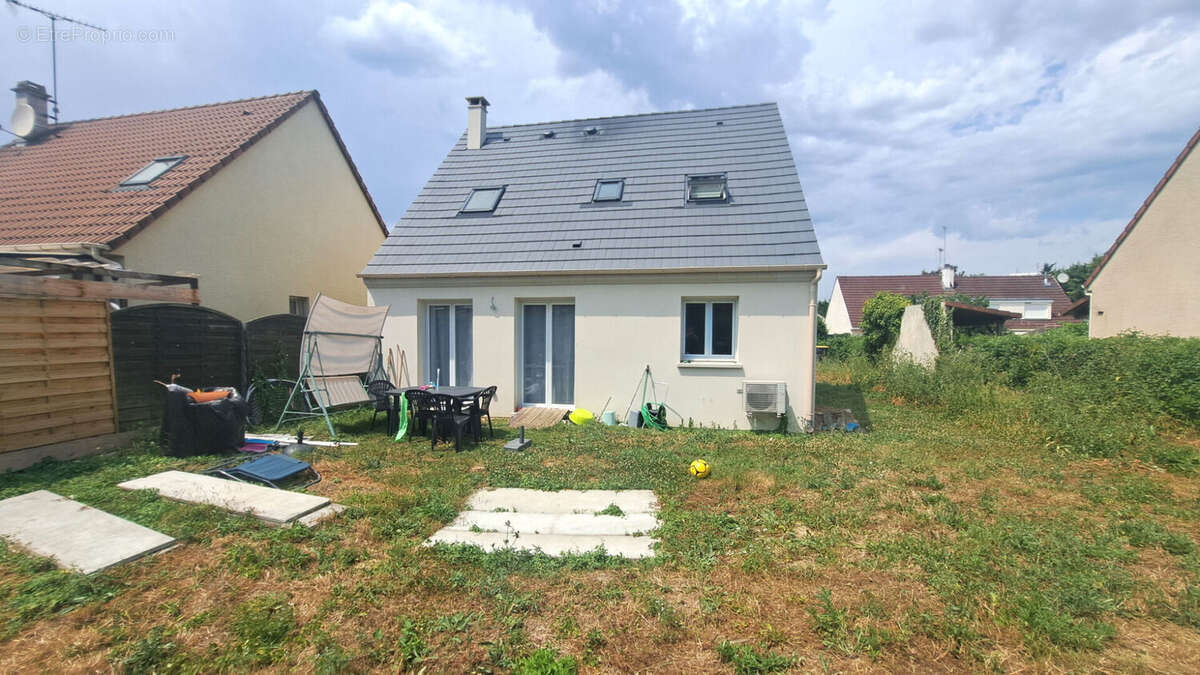 Maison à BEAUMONT-SUR-OISE