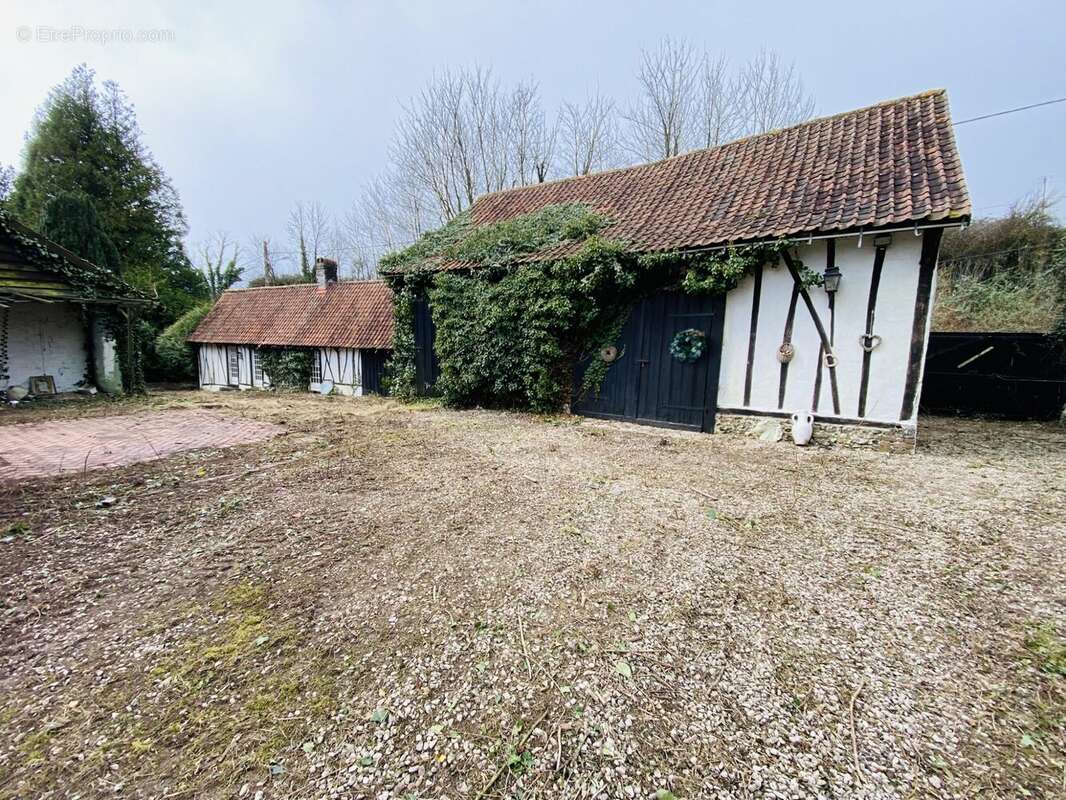 Terrain à BREXENT-ENOCQ