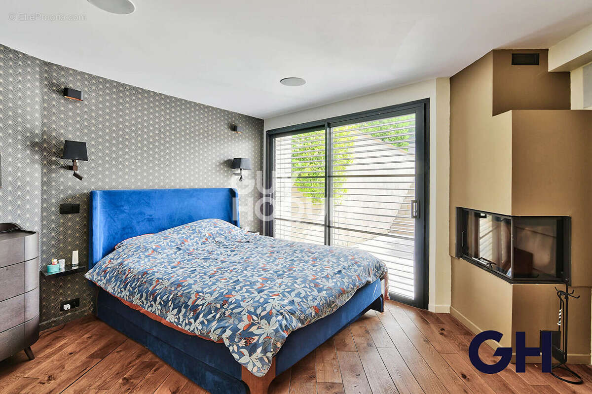 Maison à CALUIRE-ET-CUIRE