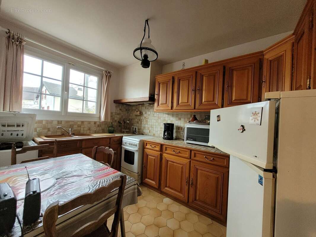 Maison à GOUSSAINVILLE