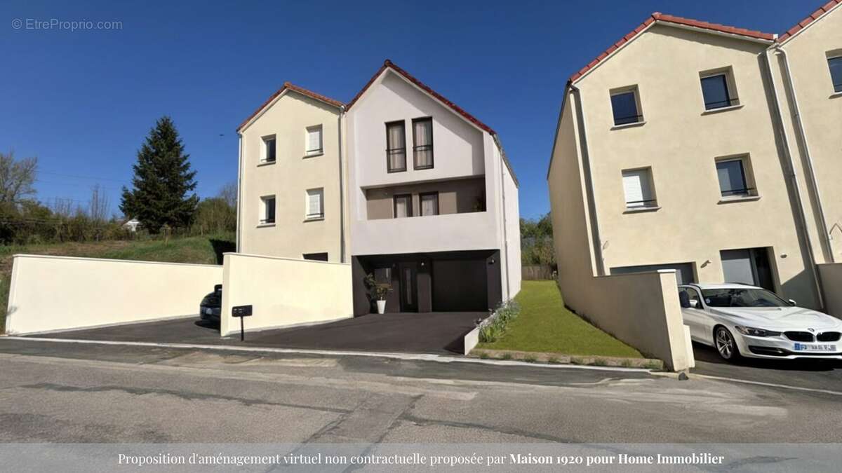 Terrain à MALZEVILLE