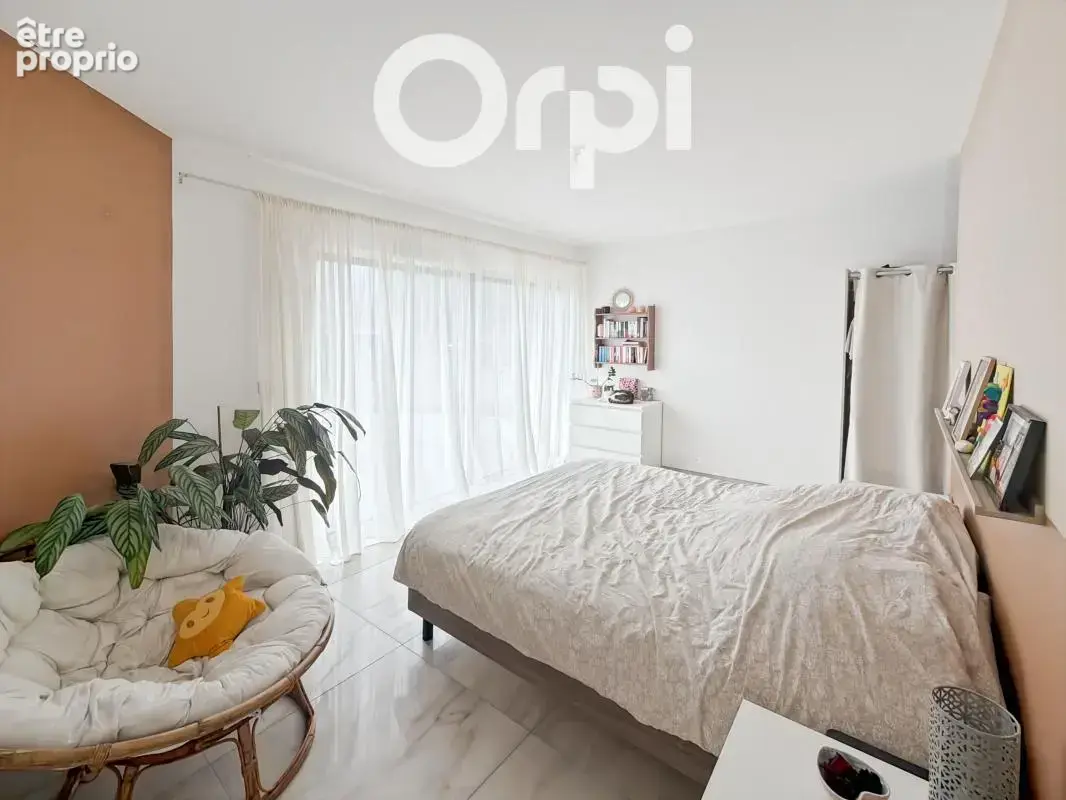 Maison À Vendre-Plain Pied-5 chambres à 5 mins d'Estrées Saint Denis - photo 9