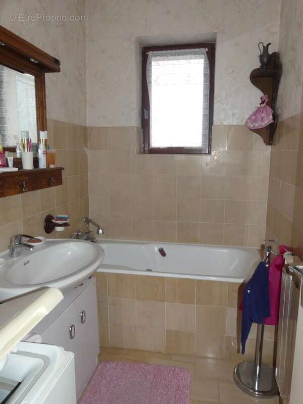 Maison à LE CREUSOT