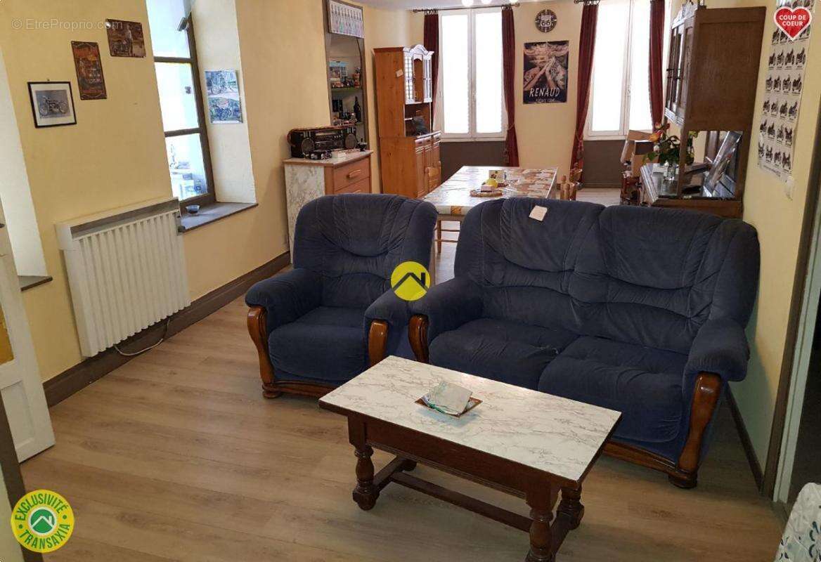 Maison à MEHUN-SUR-YEVRE