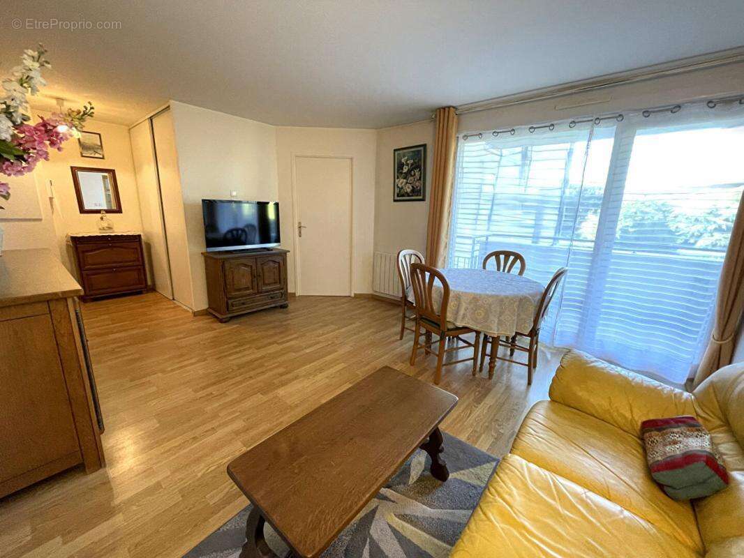 Appartement à L'ISLE-ADAM