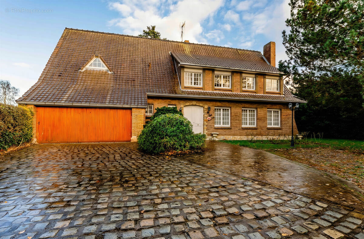 Maison à ANNOEULLIN