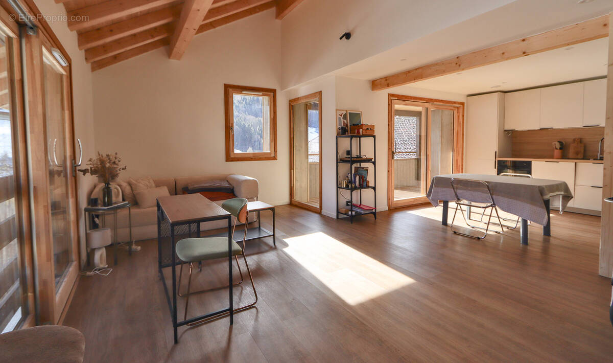 Appartement à LES VILLARDS-SUR-THONES