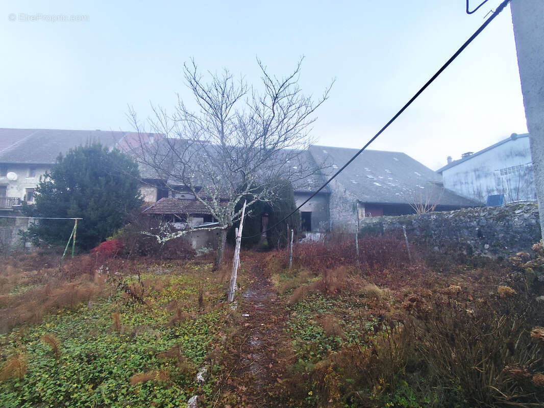 Maison à ARMIX