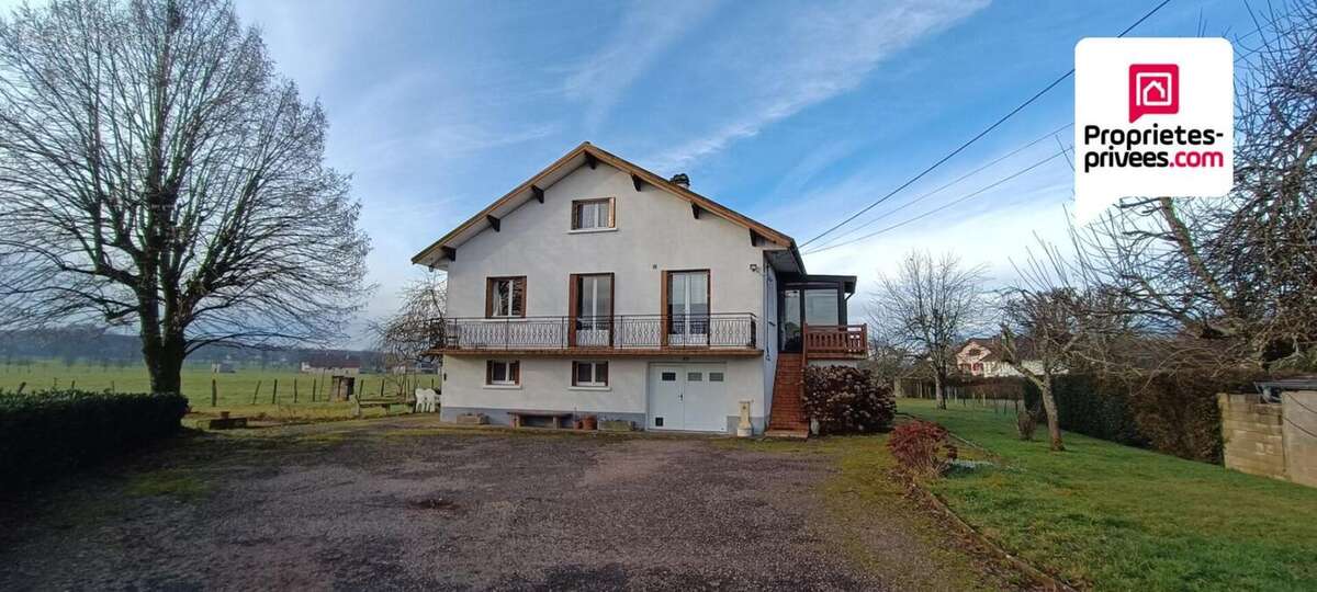 Maison à FOUGEROLLES