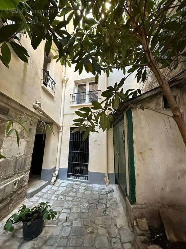 Appartement à PARIS-5E