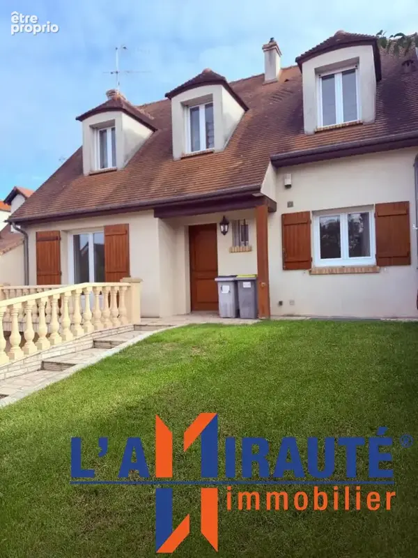 Maison à SARTROUVILLE