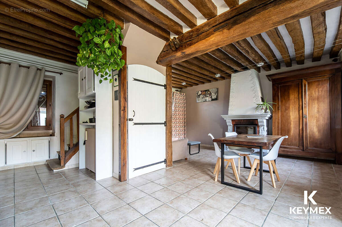 Maison à SAINT-OUEN-L'AUMONE