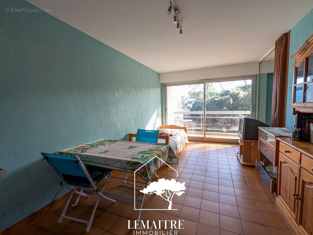 Appartement à LES MATHES