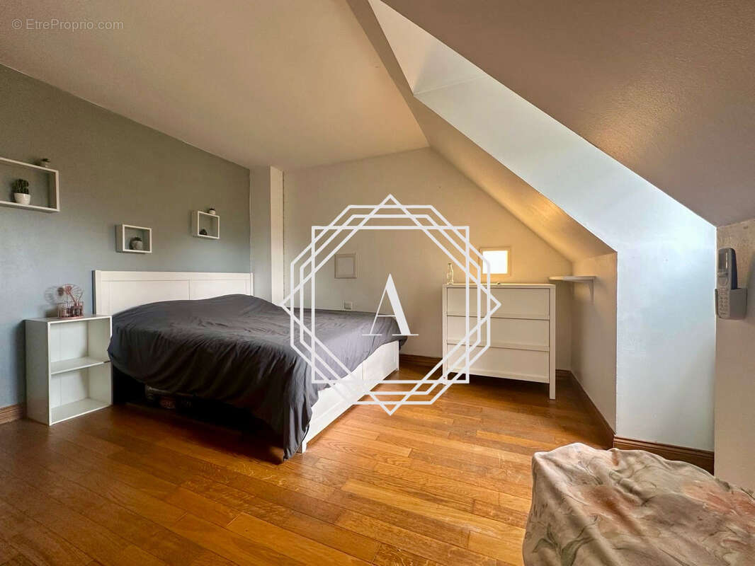 Maison à GRISY-LES-PLATRES