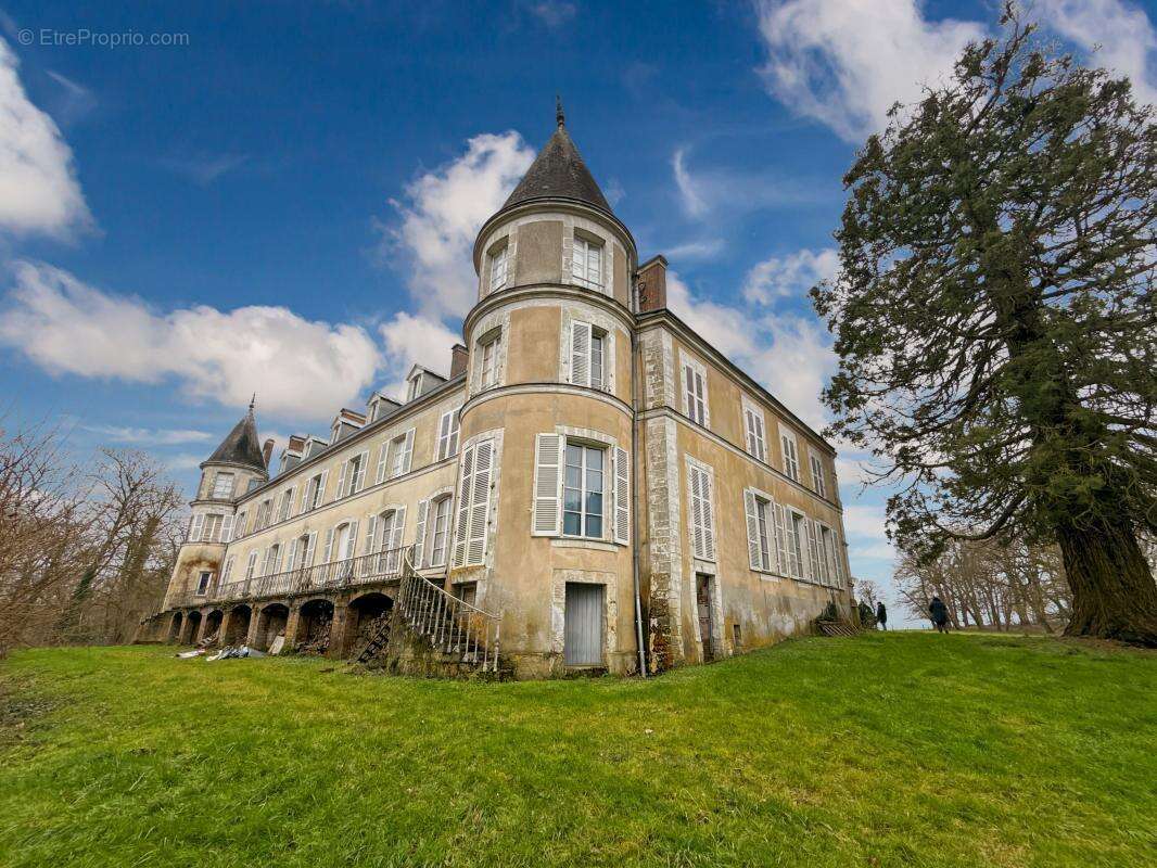 Maison à SAINT-JEAN-FROIDMENTEL
