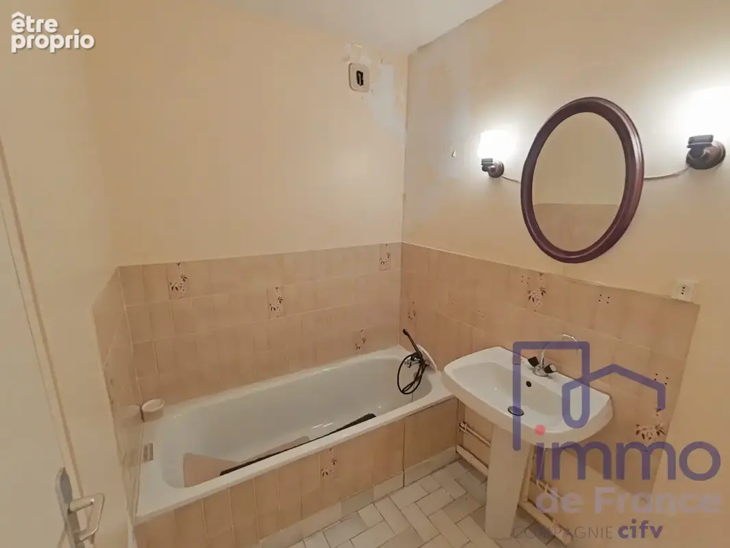 Appartement 3 pièces 74 m² à vendre à Vals-Pres-Le-Puy (43750) - photo 7