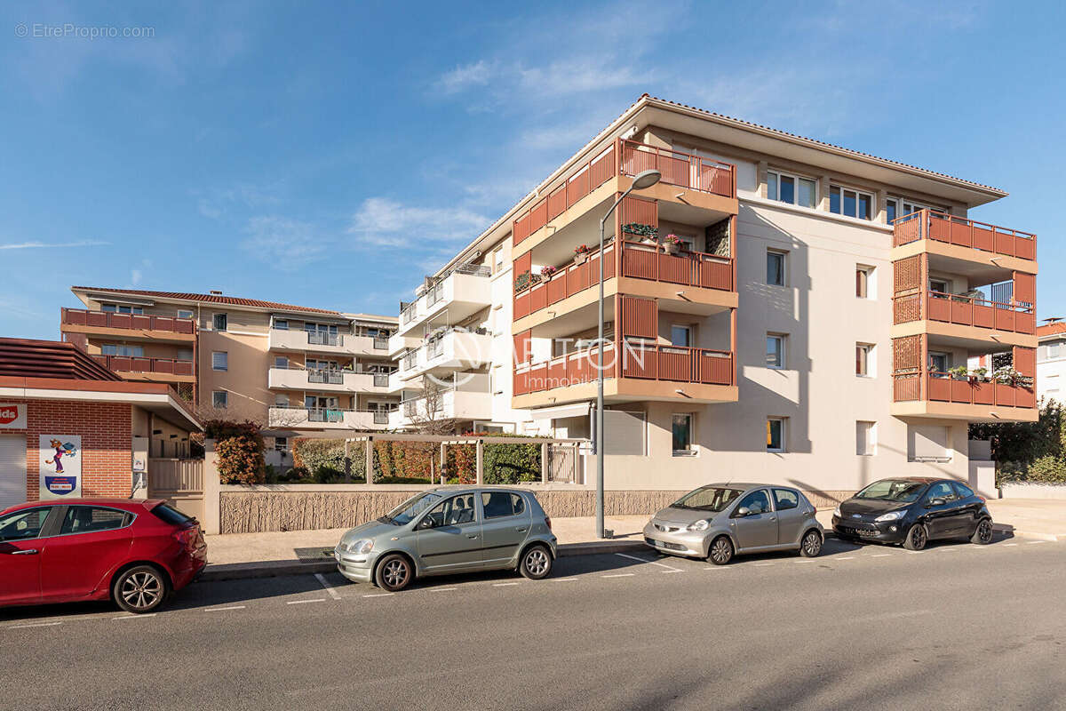 Appartement Puget Sur Argens 2 pièces 52 m2 + place de parking - photo 3