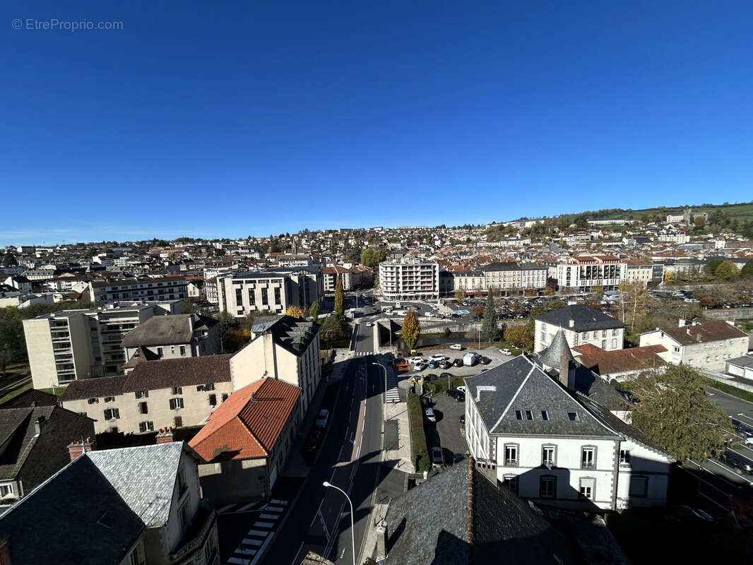 Appartement à AURILLAC