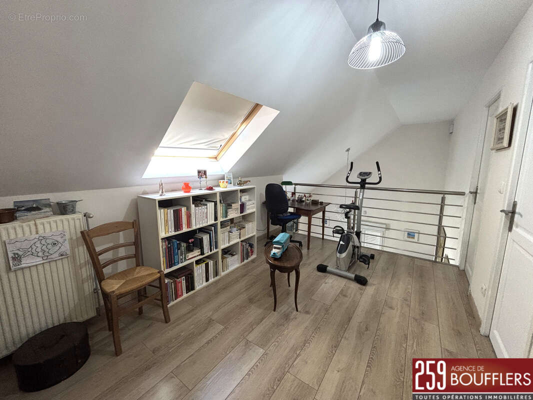 Exclusivite champigneulles proche nancy / maison avec garage, terrasse et jardin - photo 11