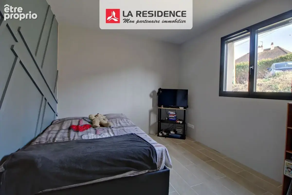 Maison 6 pièces 160 m² à vendre à Saint-Etienne-Sous-Bailleul (27920) - photo 8