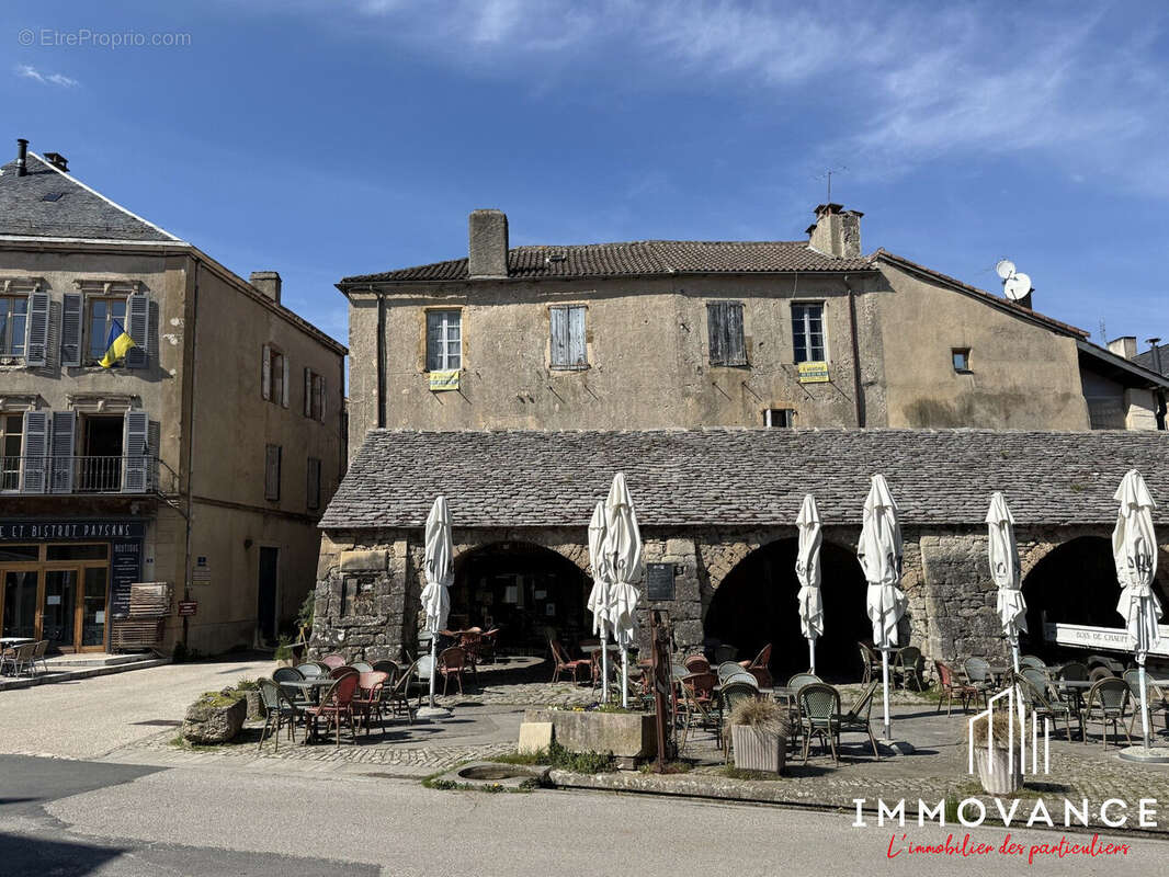 Appartement à NANT