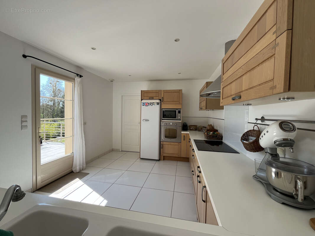 Maison à BRIARRES-SUR-ESSONNE