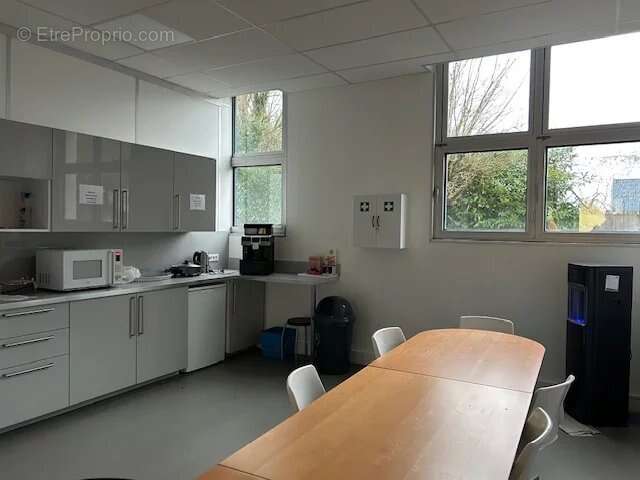 Commerce à VILLIERS-SUR-MARNE