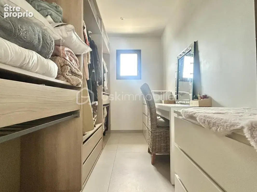 Maison contemporaine de 2022 avec piscine - photo 10
