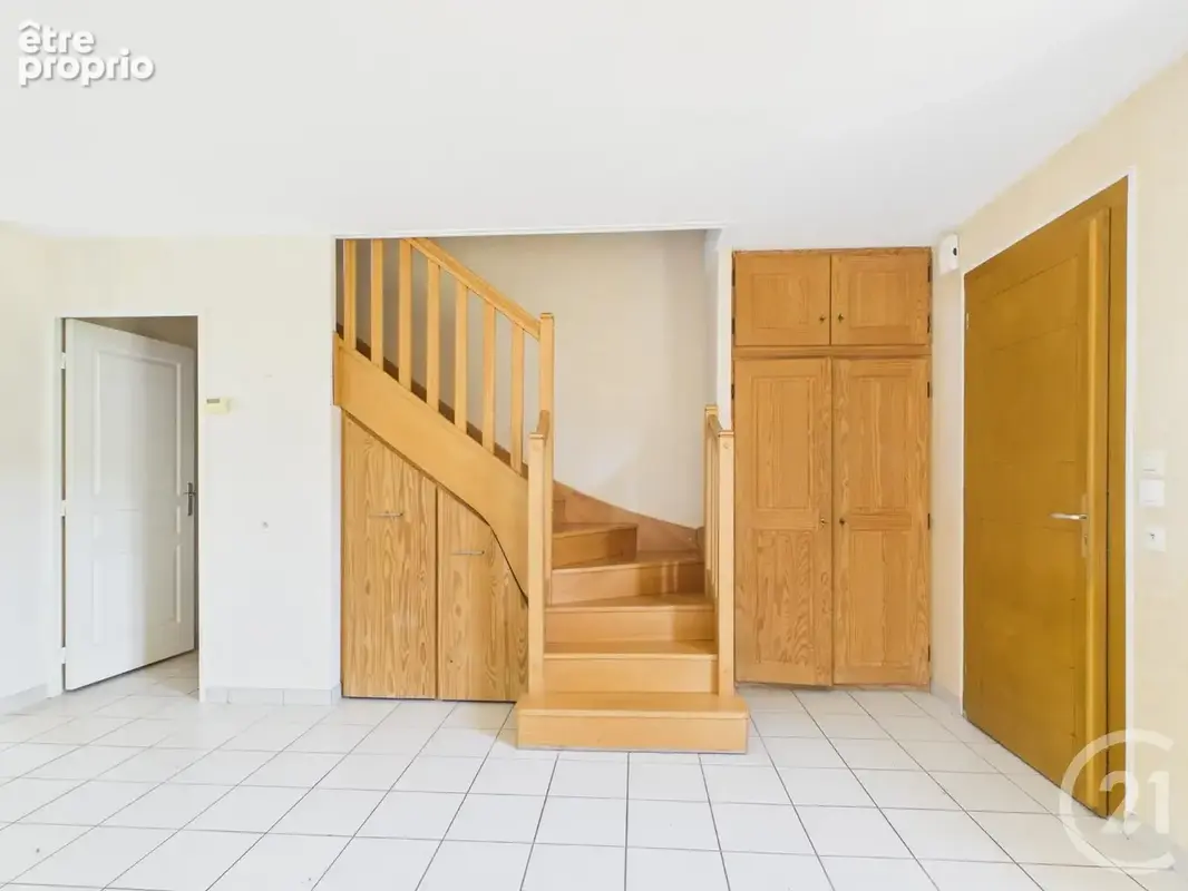 Maison 5 pièces 105 m² à vendre à Chartres (28000) - photo 4