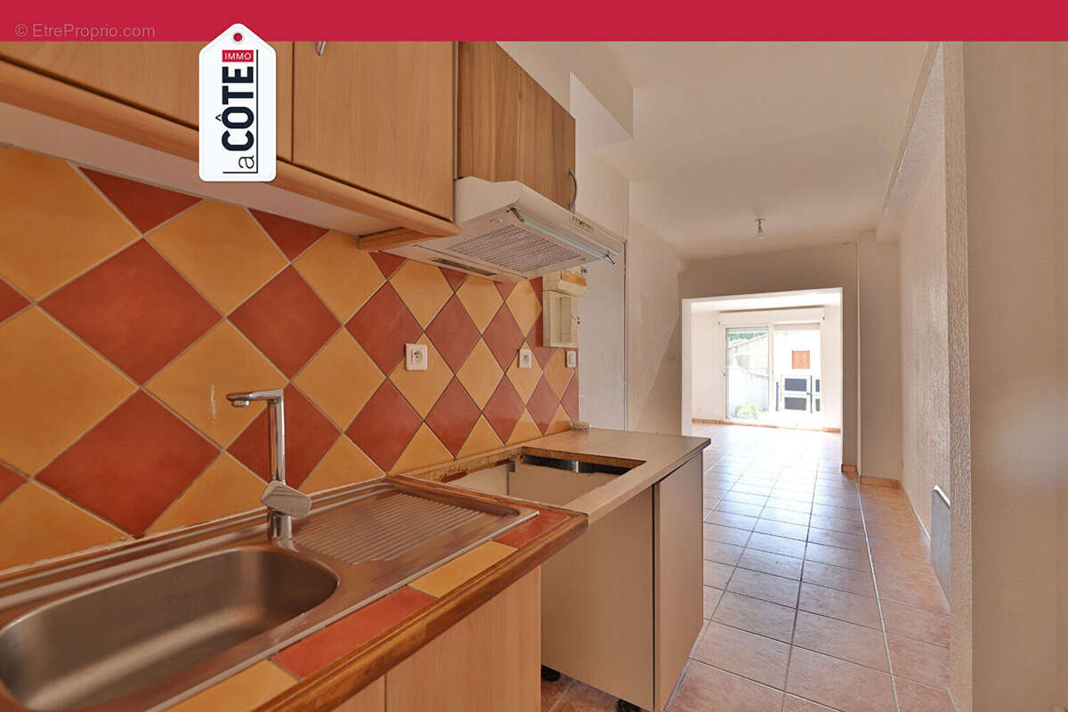 Appartement à ENSUES-LA-REDONNE