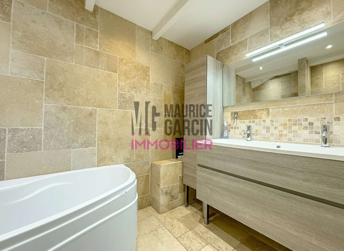 A vendre, à acheter,maison 13370 Mallemort - Maison à MALLEMORT