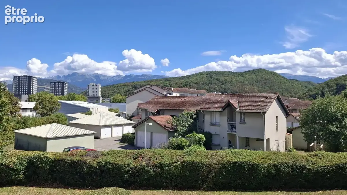 Appartement T3 avec une vue dégagée - photo 4